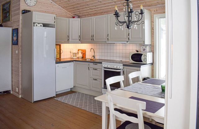 Alojamiento de 3 habitaciones en Treungen