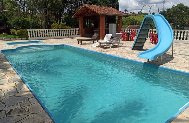 Linda Casa de Campo Para Momentos de Lazer e Descontração