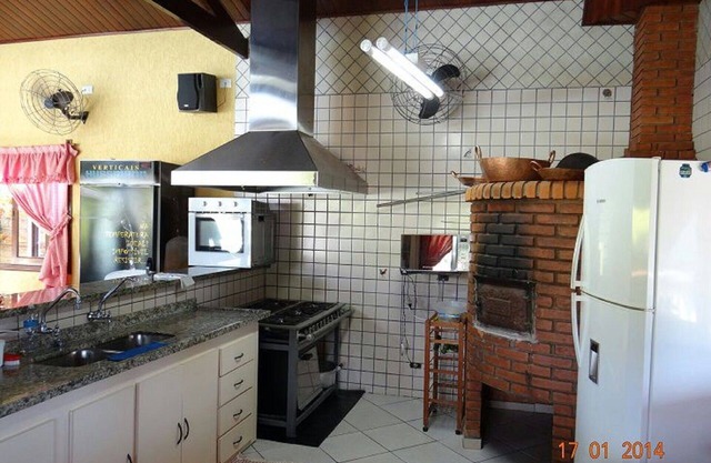 Linda casa con toda la infraestructura, en condominio