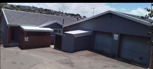 Lindokuhle Holiday Accommodation