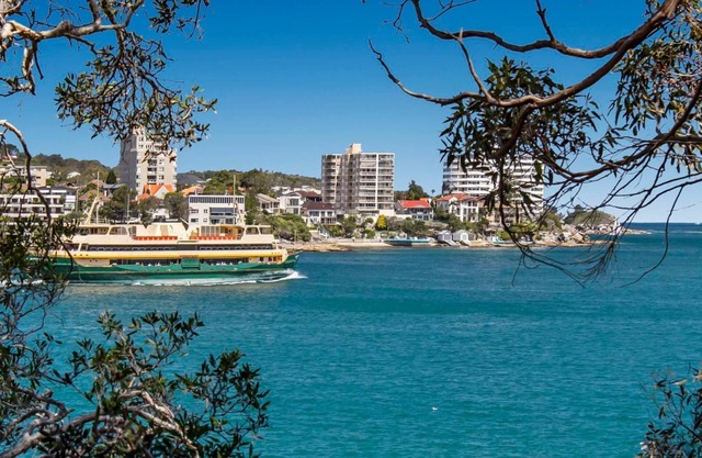 Little Manly Seascape Luxury Home