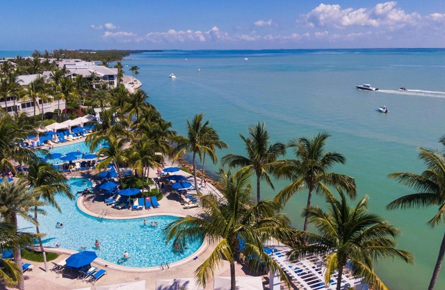 1BR Just 100 Yards to the Beach - Views of the Gulf - Live the Island Life!