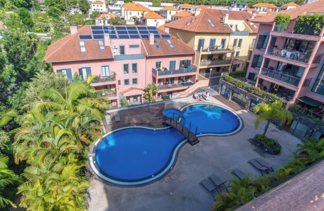 Apartamento con piscina privada