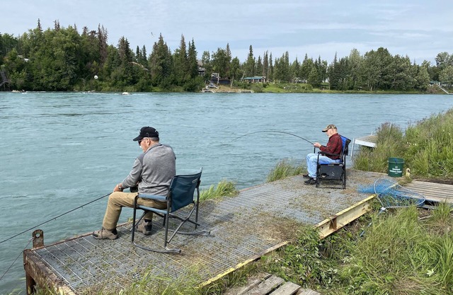 LOCATED ON THE KENAI RIVER!! Kenai River Haven Unit #4.