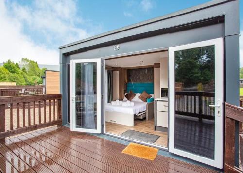 Loch Ness Highland Resort Micro Lodges - Double Room