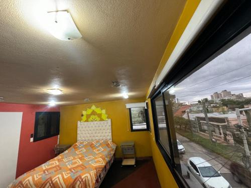 LOFT Familiar