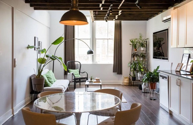 Loft-Style Living - Sophisticated Urban Retreat