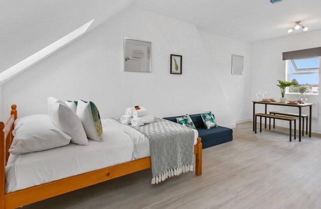 London Studio 6 Short Stay