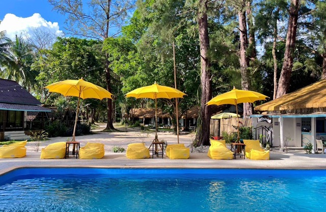 Long Beach Club Krabi