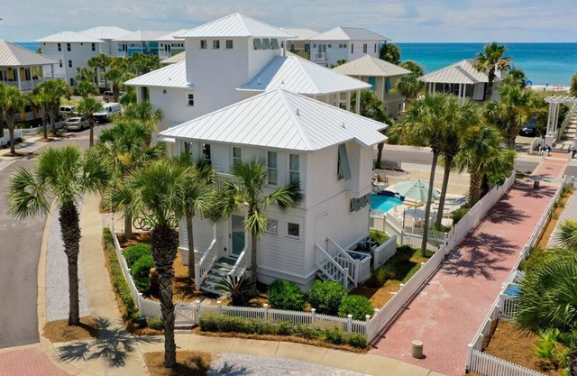 LOVE SHACK! 3-BDM GULF-VIEW CARRIAGE HOUSE Shared Pool, Beach Access #1