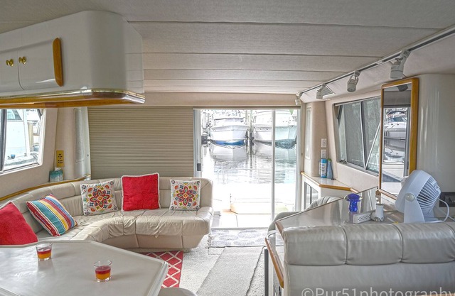 Lovely 3 bedroom yacht in Dania Beach!