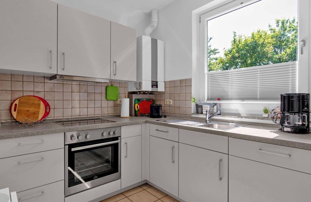 Hermoso apartamento para 6 personas con WIFI, TV, terraza, mascotas permitida y aparcamiento