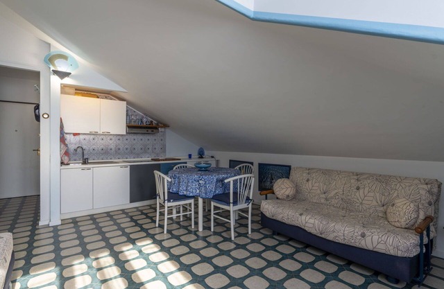 Hermoso apartamento para 3 personas con WIFI, A/C