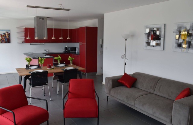 Precioso apartamento para 4 personas con WIFI, TV, terraza, vista panorámica y aparcamiento
