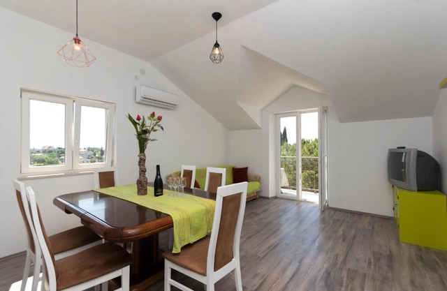 Lovely apartment for 8 person