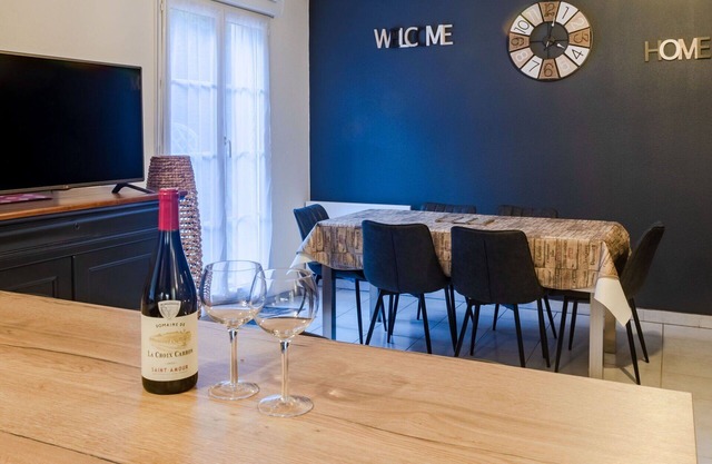 Precioso apartamento para 6 personas con WIFI, TV, patio y aparcamiento