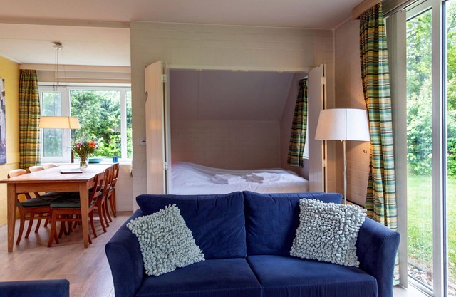 Hermoso apartamento en villa para 6 personas con WIFI, piscina, TV, terraza y aparcamiento