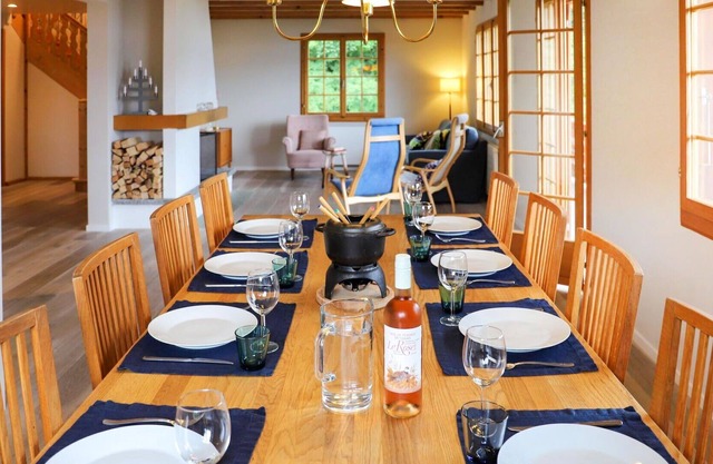 Bonito apartamento en villa para 12 personas con WIFI, TV, terraza y aparcamiento