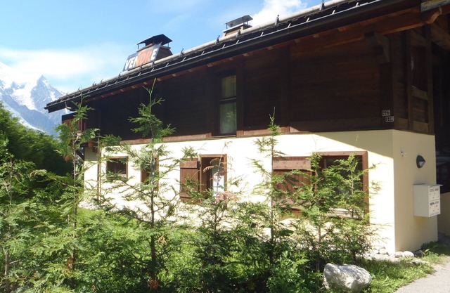 Precioso apartamento en chalet con vistas al Mont Blanc / Excelente apartamento en chalet