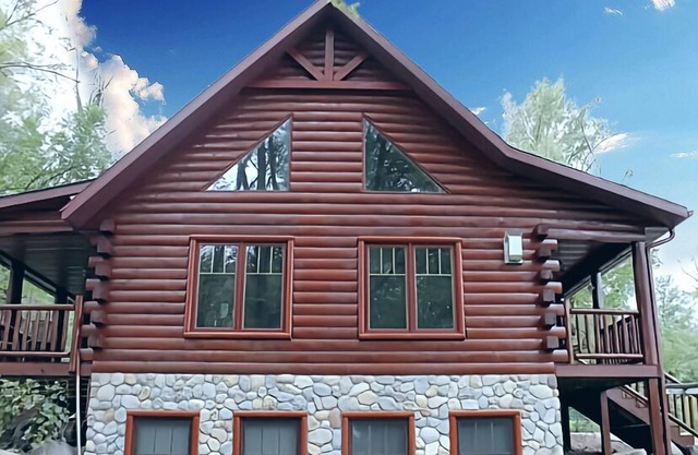 Devils Lake Baraboo Grand Cabin Sleeps 12 tiene WiFi
