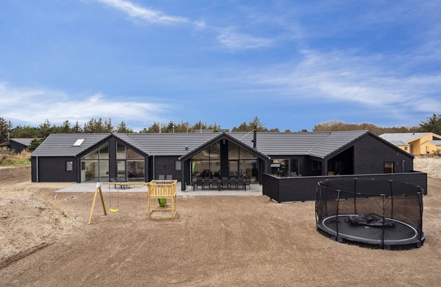 Preciosa casa en Hvide Sande con sauna