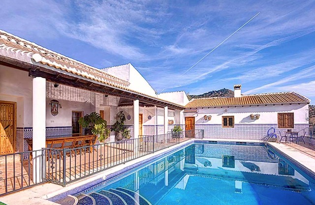 Preciosa casa en Iznajar con WiFi