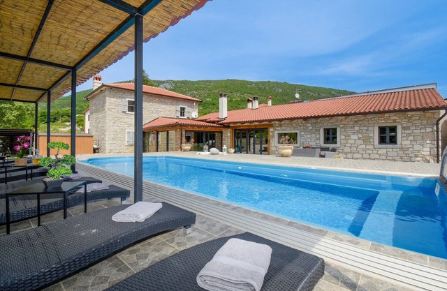 Preciosa casa en Motovun