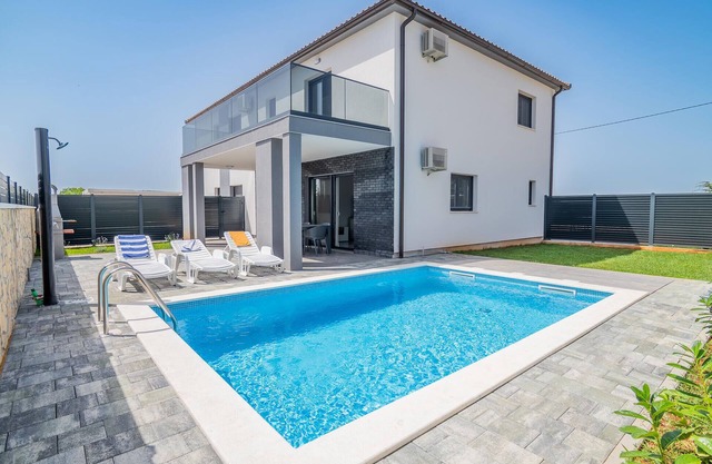 Preciosa casa en Pula con WiFi
