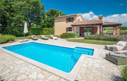 Lovely Home In Vosteni With Outdoor Swimming Pool