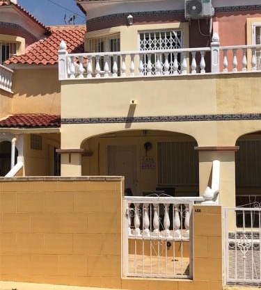 Lovely South Facing Refurbished Townhouse in Villamartin Area