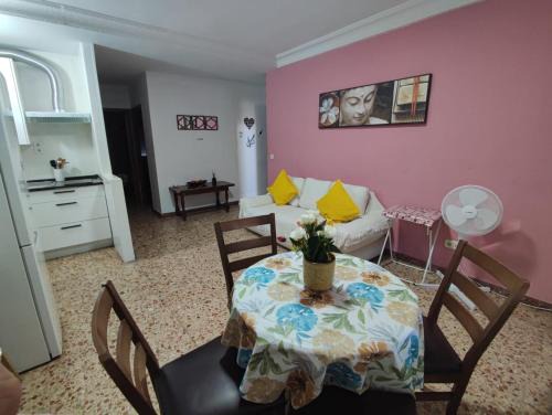 LUCERO APARTAMENTO