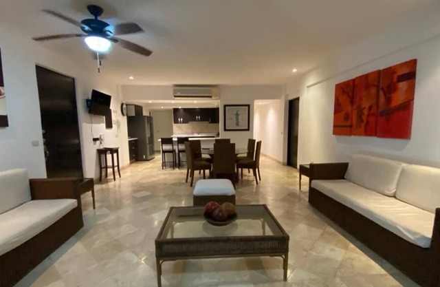 Lujoso Departamento Acapulco Sanitized Costa azul