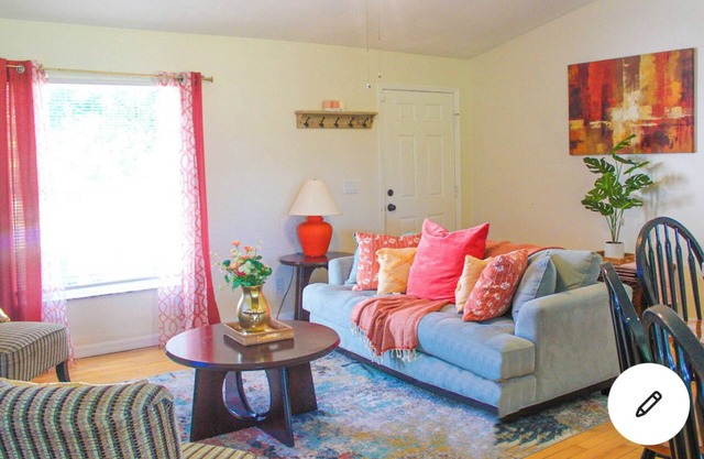 Luscious Comfort!! Florida Home