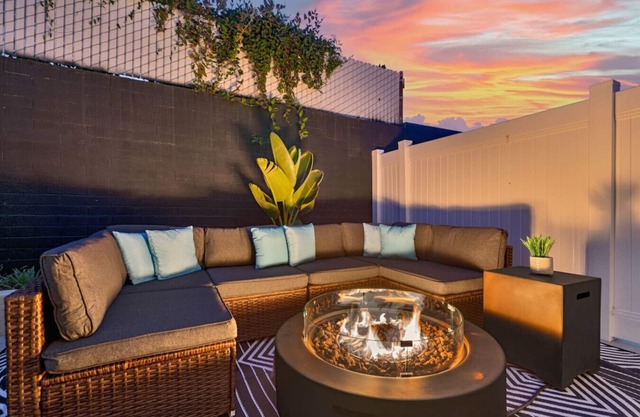 Lux 3BR w/ King Beds & Fire Pit