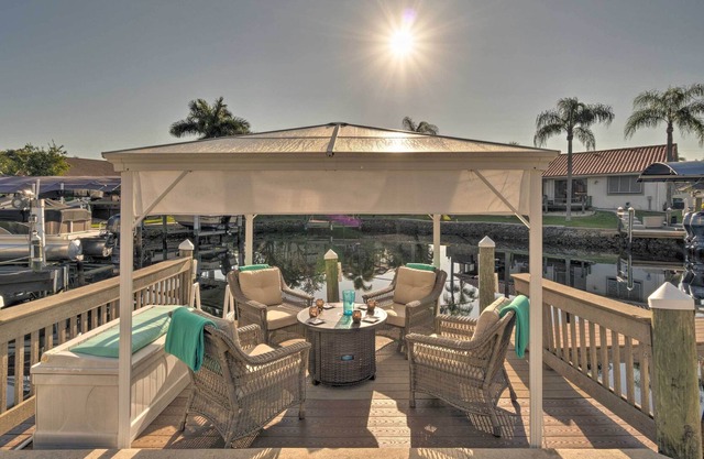Frente al muelle Punta Gorda Home-Dock, patio y jacuzzi
