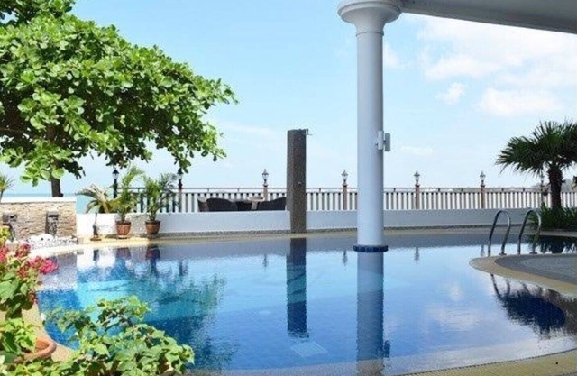 Luxery Bungalow At Seaside Port Dickson agua a solo 10 m, playa 1 km