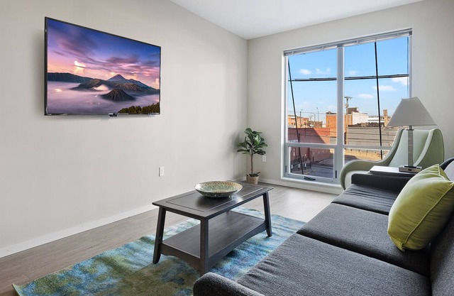 Luxuriate in Style with Our Retreat Featuring a Spectacular Rooftop 347