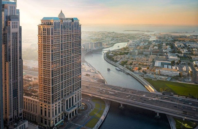 Luxurious 1-BR King Guest Room in Dubai – Prime Location & Comfort!