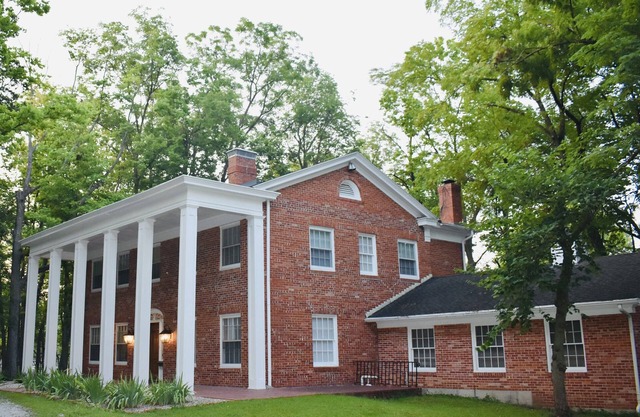 Briarwood Estate - Servicios modernos para el hogar histórico en el corazón de la ciudad,