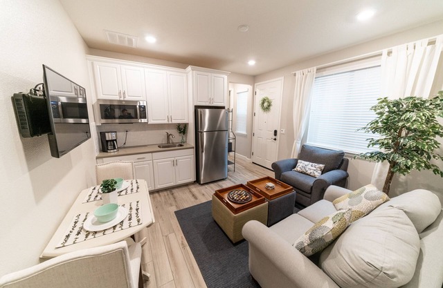 Lujosa suite privada en nueva comunidad