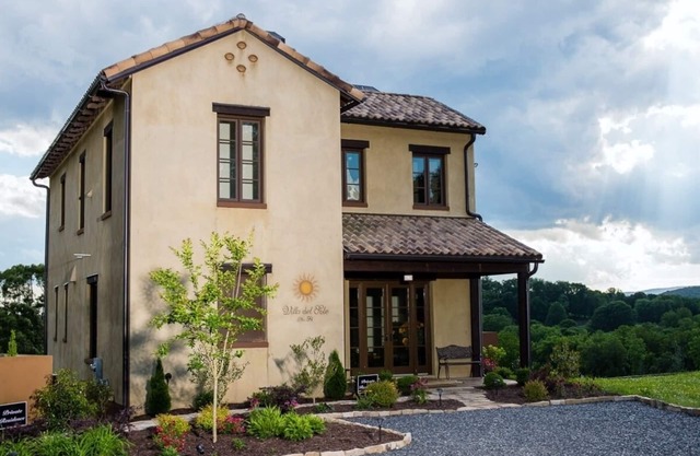 Lujoso toscano Inspirado Villa En Montaluce Winery & Estates