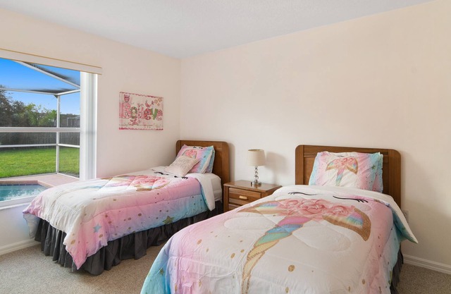 Luxury 4bedrooms /3Full Bathrooms Villa with a Games Room & Heated Pool