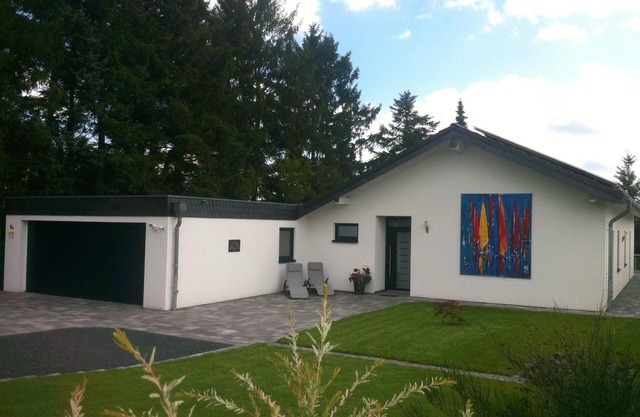 Lujo 5 estrellas casa de vacaciones con vistas Rursee y el Parque Nacional de Eifel