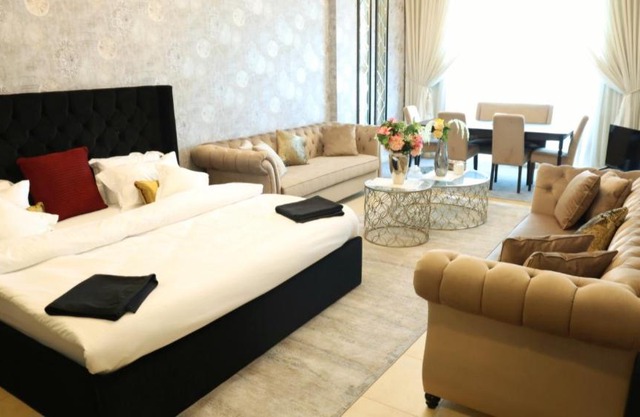 Luxury Apartment by oima leasing property