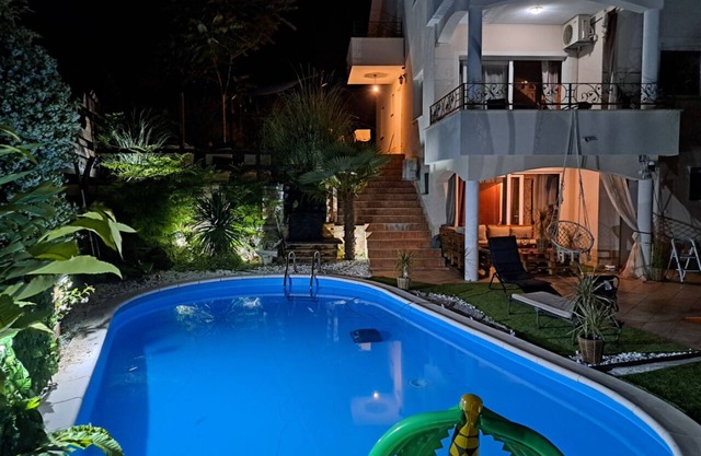 Apartamento en la hermosa Villa Emily con increíbles vistas al mar