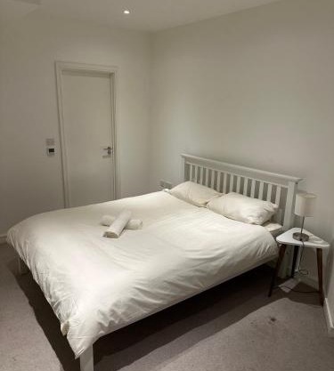Luxury Apartment - Pinnacle Apartments