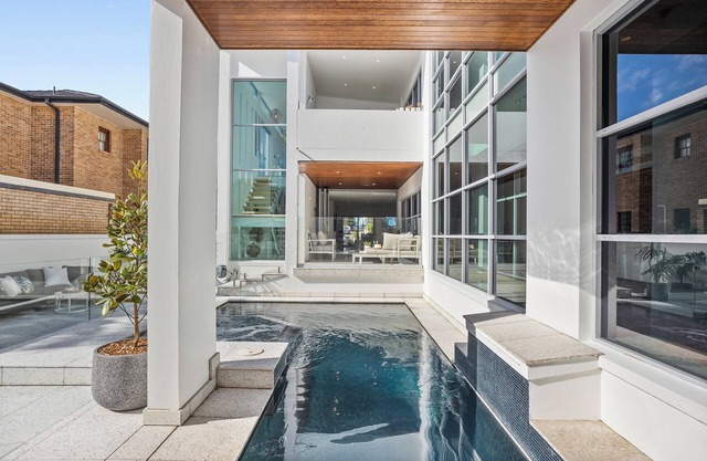 Luxury Beach Retreat @ Bulli.....Your Dream Holiday Home