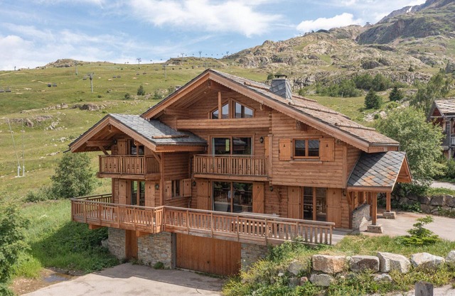 Chalet de lujo 178m2, a pie de pistas con hammam y sala de juegos