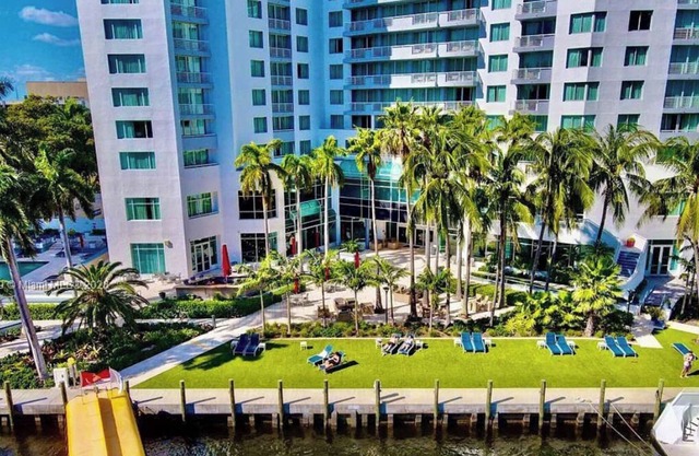 Luxury Apartment by the Sea.