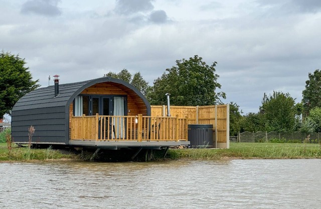 Pod-Baño en la habitacion-Vista al Lago